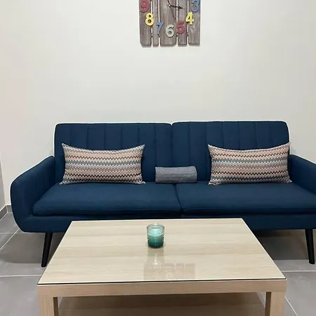 Spacious And Beautiful House * Piraeus