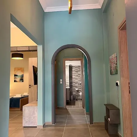 Spacious And Beautiful House Piraeus